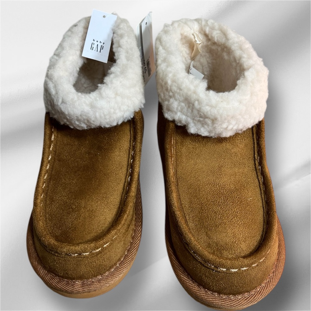 Baby GAP Tan and Cream Sherpa-Lined Boots